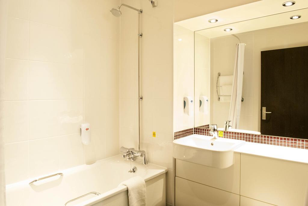 Premier Inn London 贝克斯利黑思 外观 照片